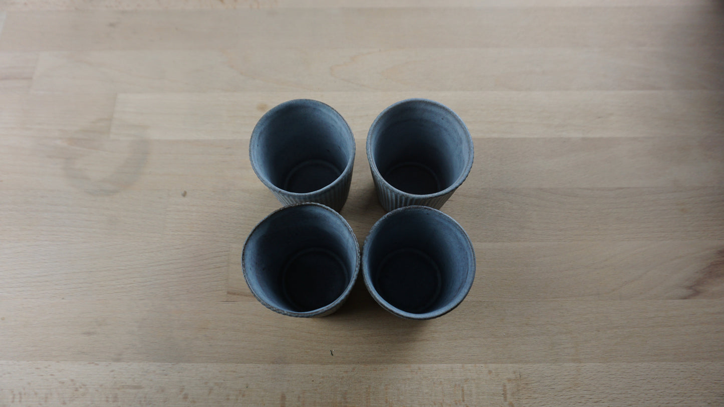 Becher, matt bläulich (4-er Set)