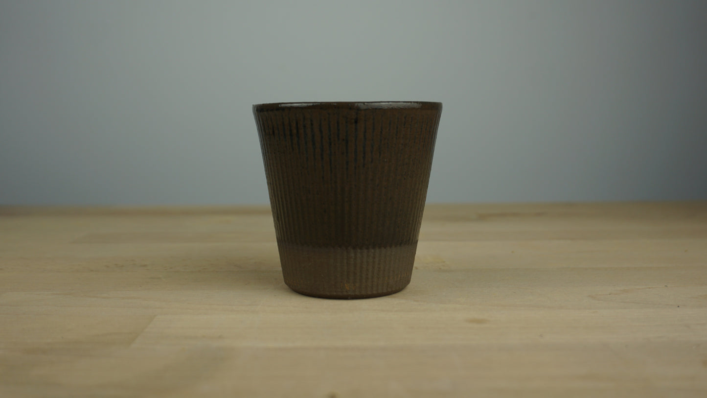 Becher
