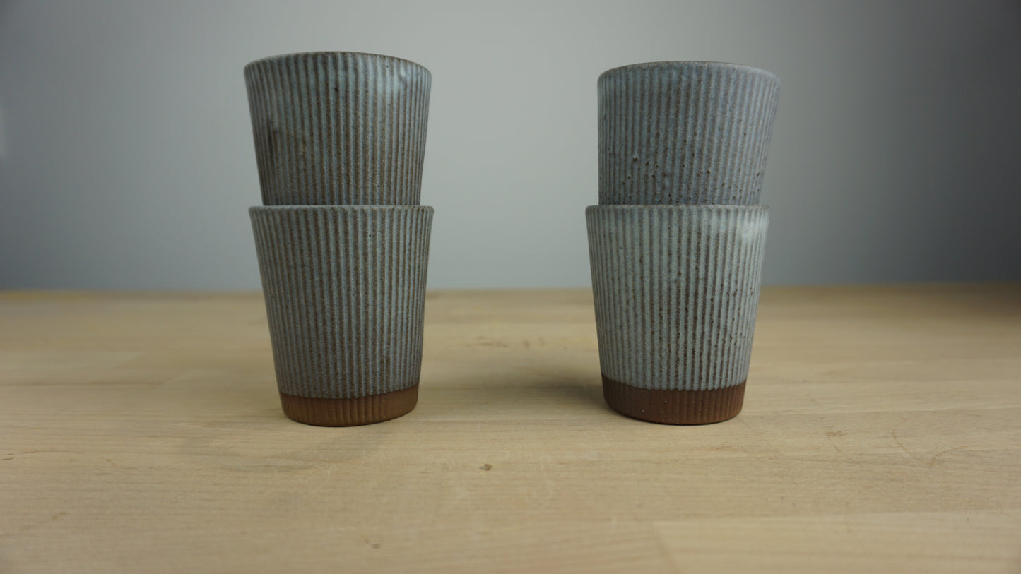 Becher, matt bläulich (4-er Set)