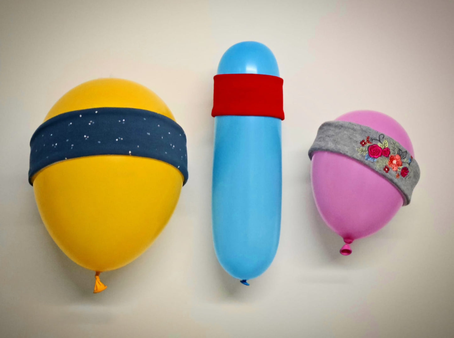 Stirnband nähen an der Overlock-Nähmaschine