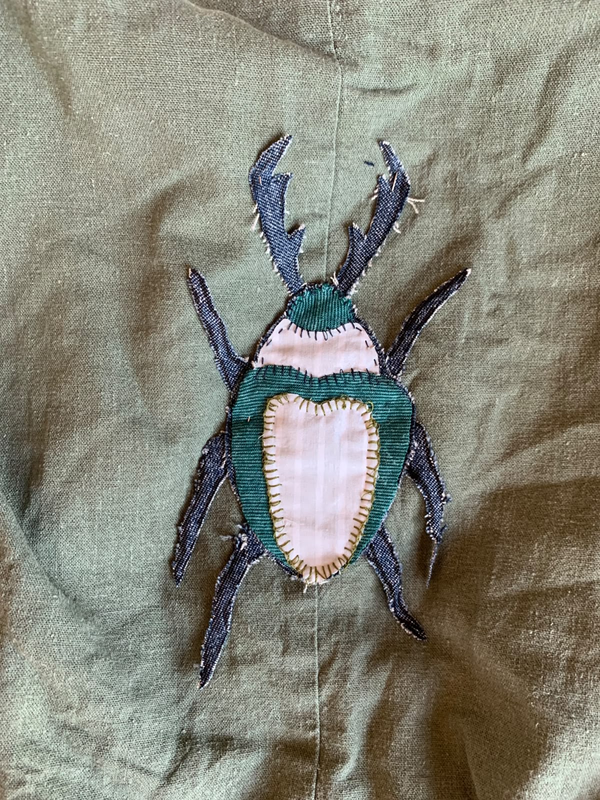 Upcycling: Patches aus alter Kleidung