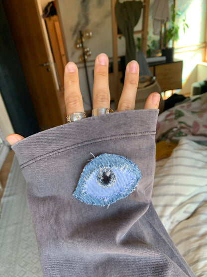 Upcycling: Patches aus alter Kleidung